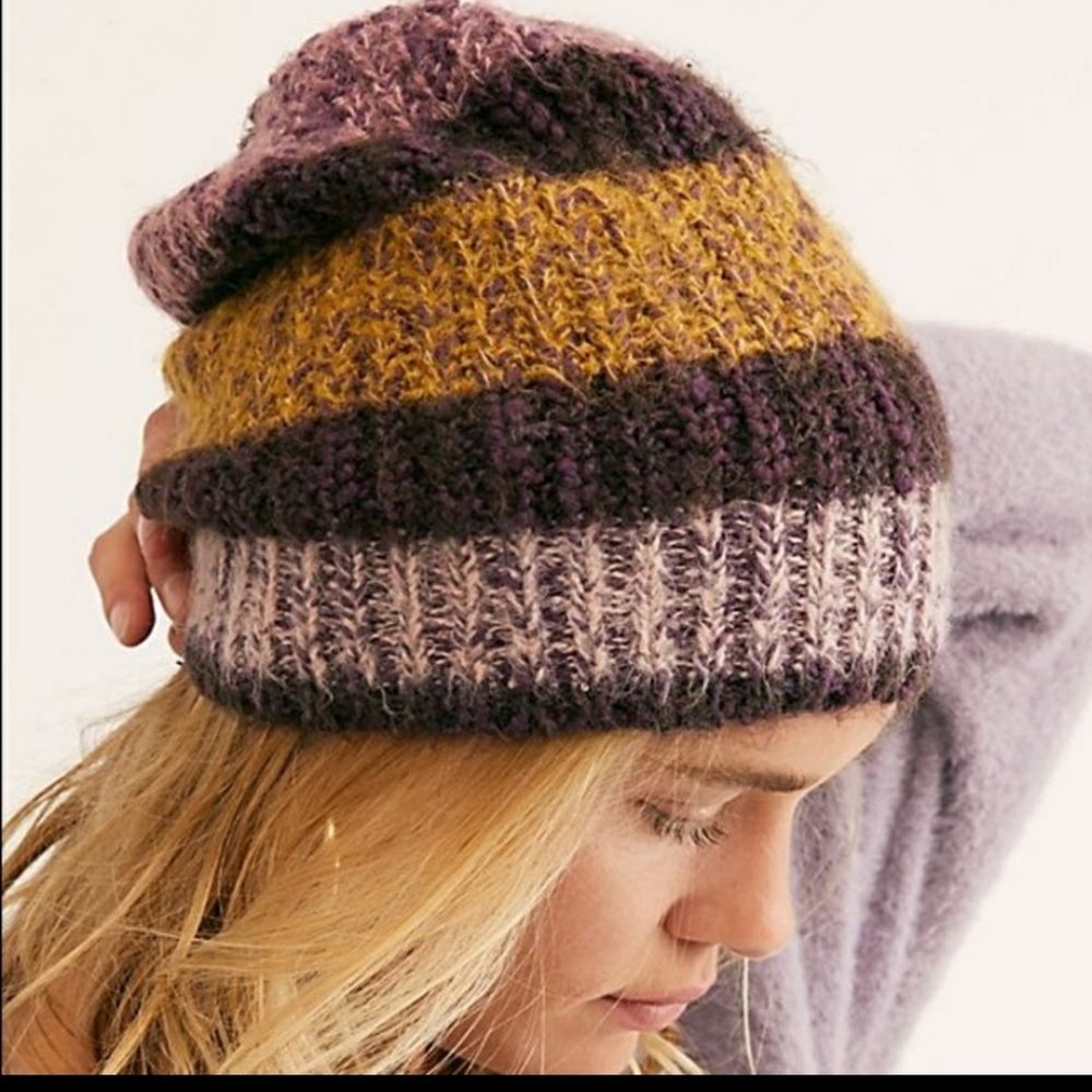 FREE PEOPLE Cozy In Stripes Beanie